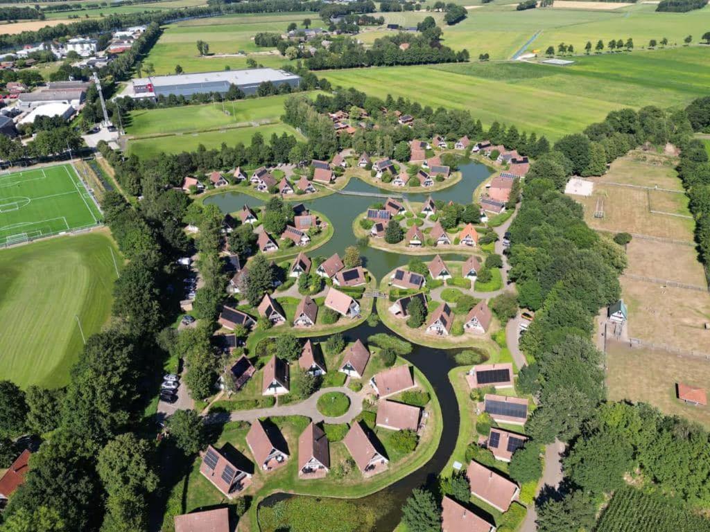Vijverzicht 218 Met Whirlpool Gramsbergen Exteriör bild